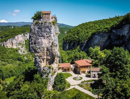 Церковь в Кацхи