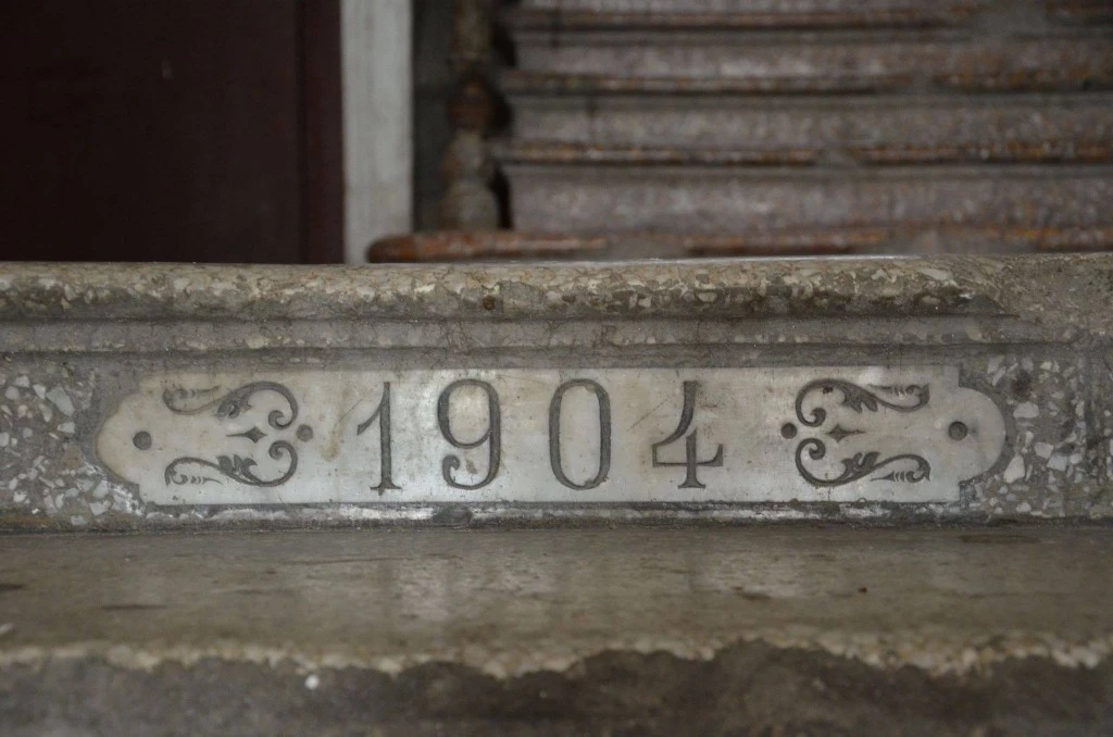 Stairs fragment