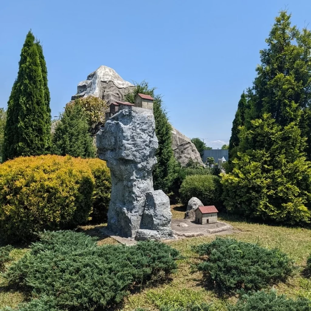 Katskhi pilar