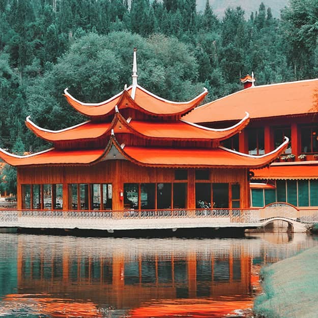 Highlander Travel - Tours in Georgia Destinations