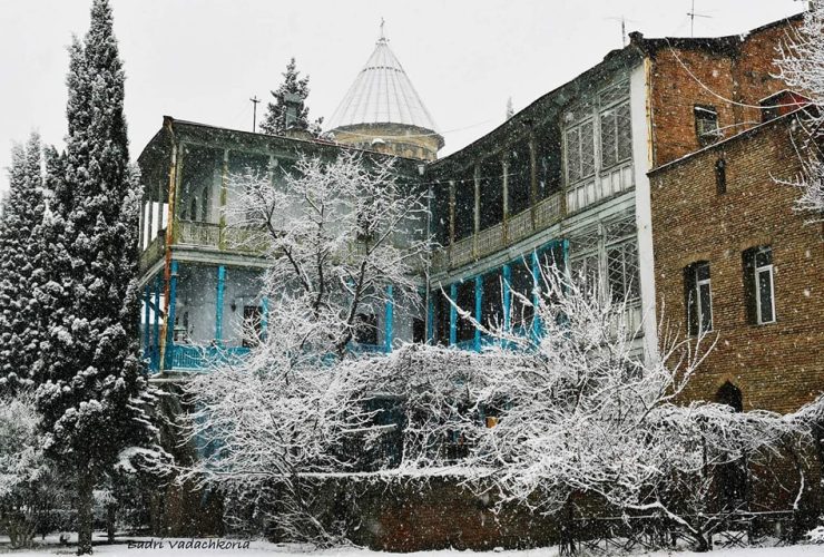 Snow in Tbilisi by Badri Vadachkoria