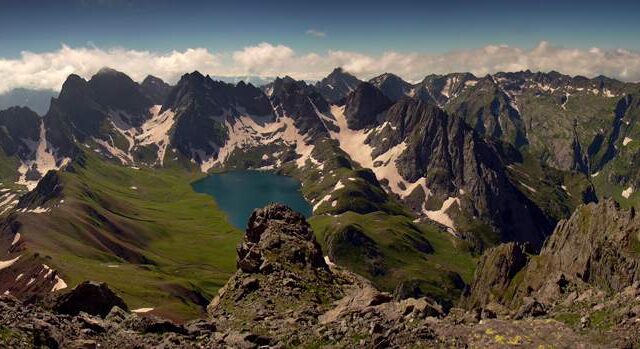 Tobavarchkhili lake trekking