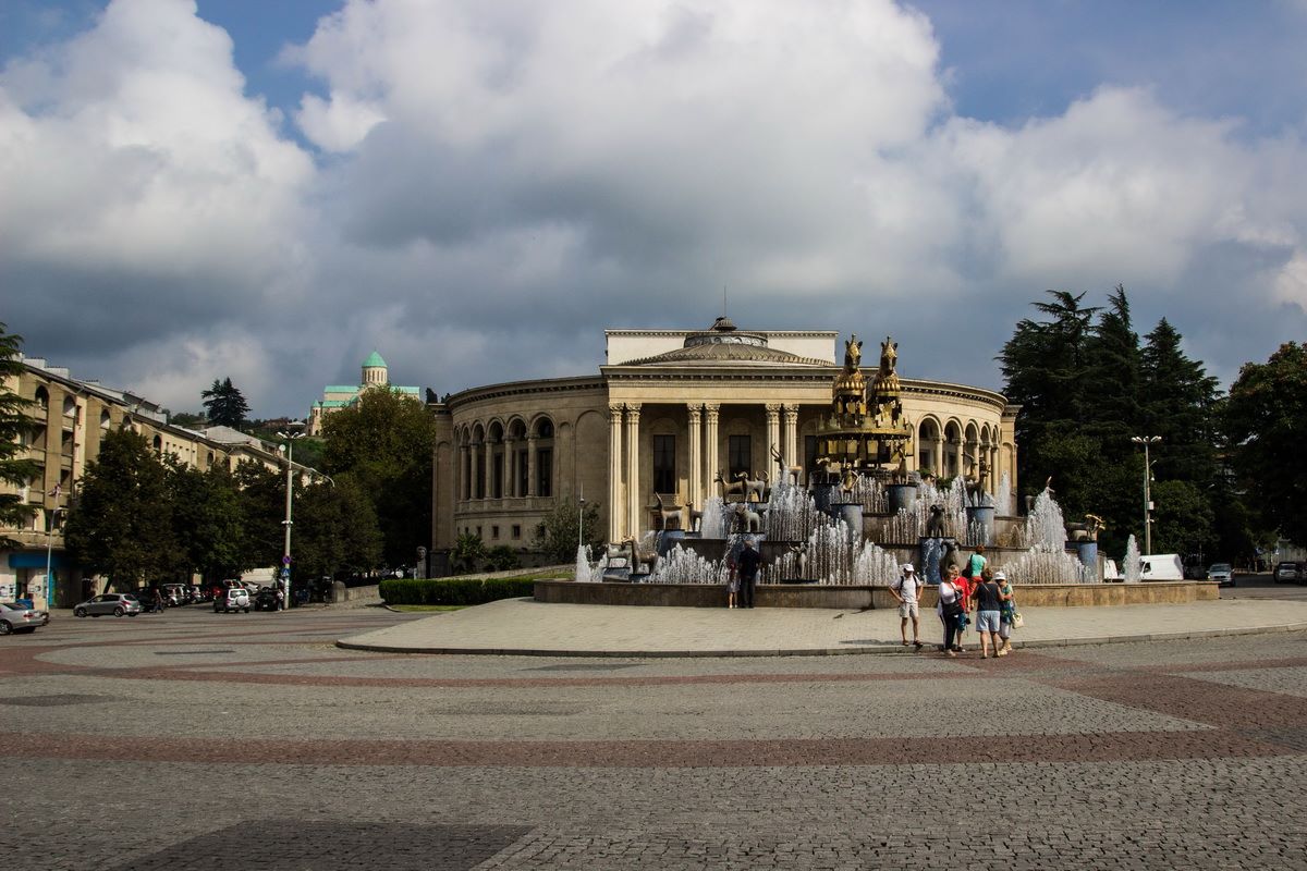 Kutaisi travel guide