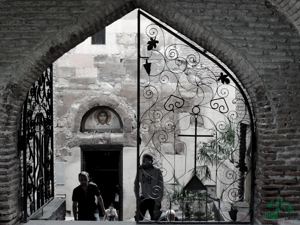 Anchiskhati entrance