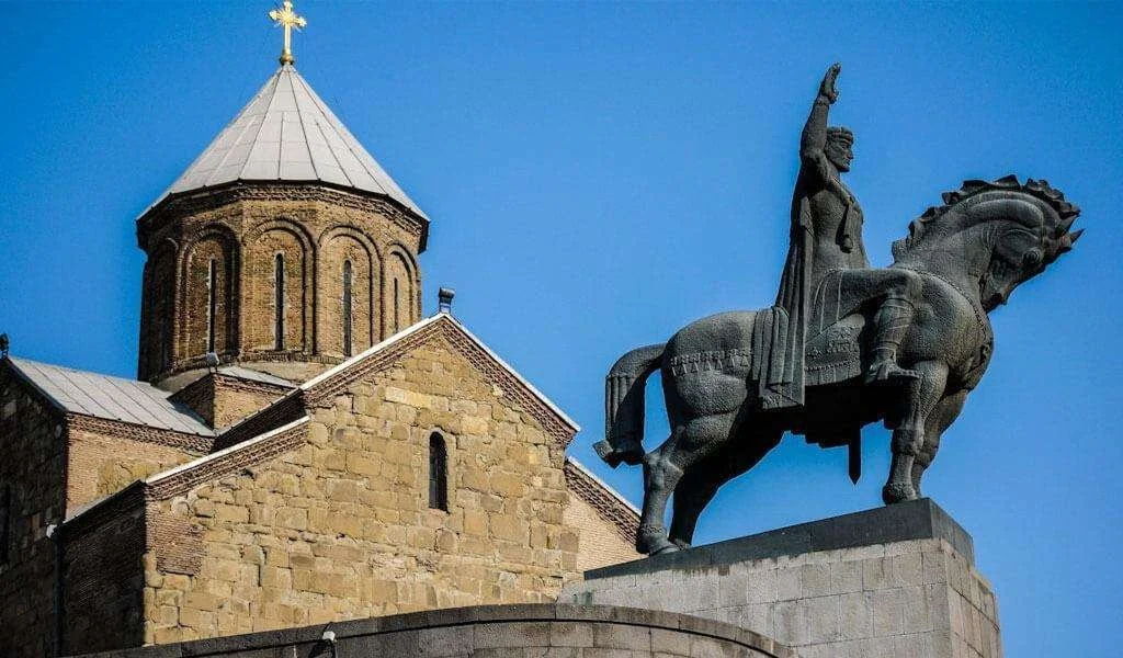 King Vakhtang Gorgasali statue