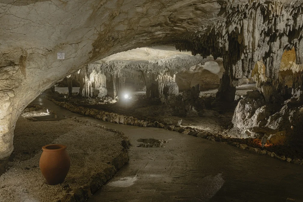 167475851681tetra1 Tetra cave tour in Imereti. Cave tour from Tbilisi