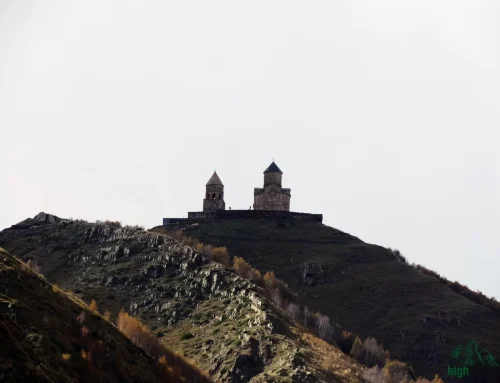 Gergeti Trinity Church: Complete Travel Guide to Georgia’s Mountain Icon