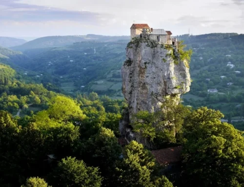 Katskhi Pillar: History, Access and Visitor Guide
